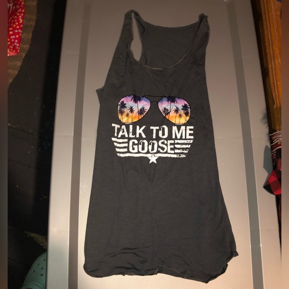 Tank top - Picture 2 of 3